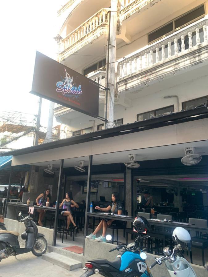 Splash Bar And Guesthouse Pattaya Exterior photo